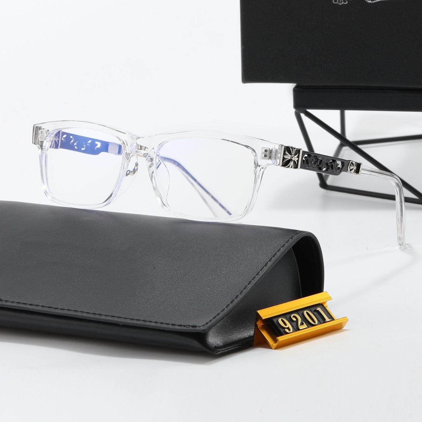 ♱ 𝐄𝐬𝐡𝐮𝐮 𝕮𝖍𝖗𝖔𝖒𝖊 𝐠𝐥𝐚𝐬𝐬𝐞𝐬 ♱