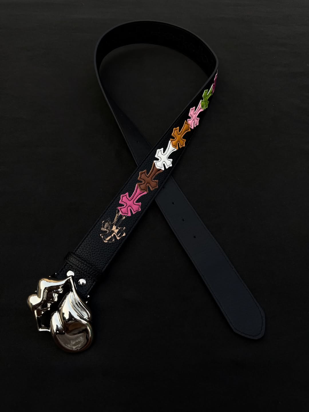 𝕮𝖍𝖗𝖔𝖒𝖊 𝕮𝖗𝖔𝖘𝖘 𝕭𝖊𝖑𝖙