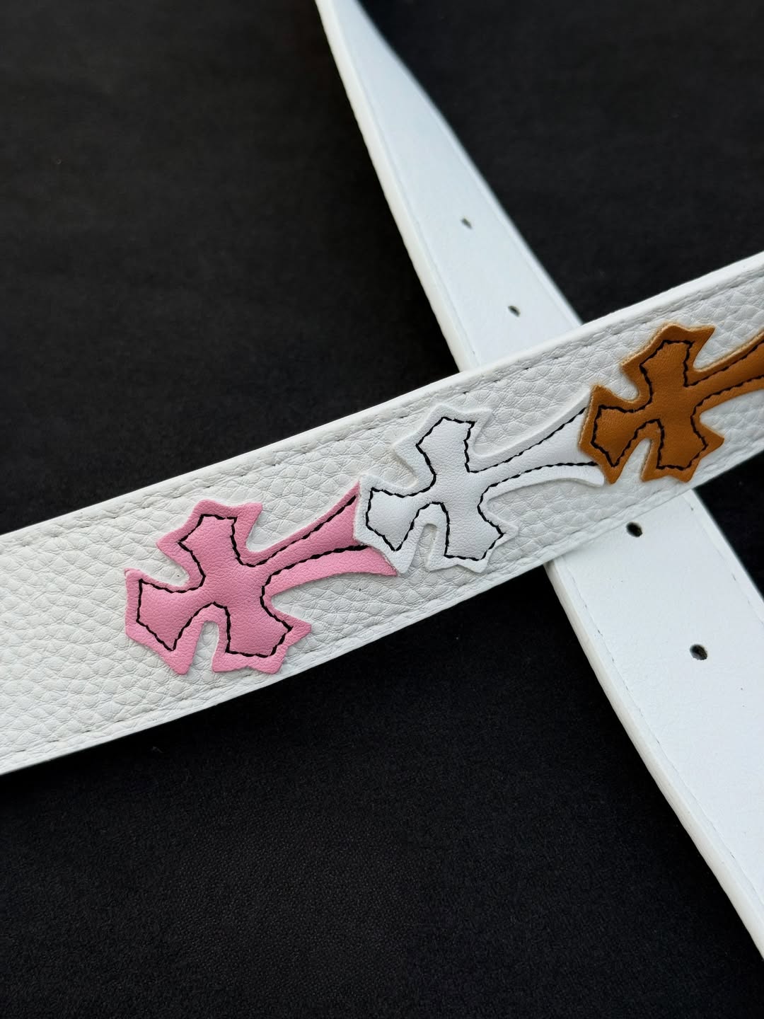 𝕮𝖍𝖗𝖔𝖒𝖊 𝕮𝖗𝖔𝖘𝖘 𝕭𝖊𝖑𝖙